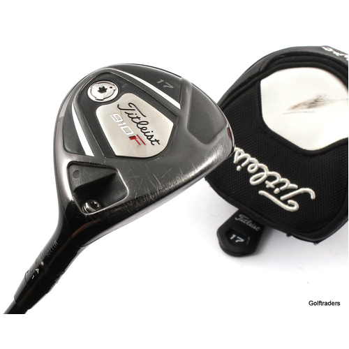 Titleist 910F 4 Fairway Wood 17º Graphite Regular Flex Cover New Grip L2044